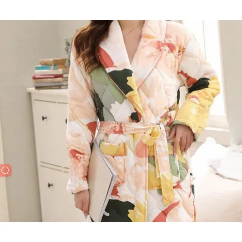 File Pure Cotton Robe Women\'s Winter Three-layer Thick Padded Cotton-padded Padded Jacket Warm Large Size Elderly  Home Wear