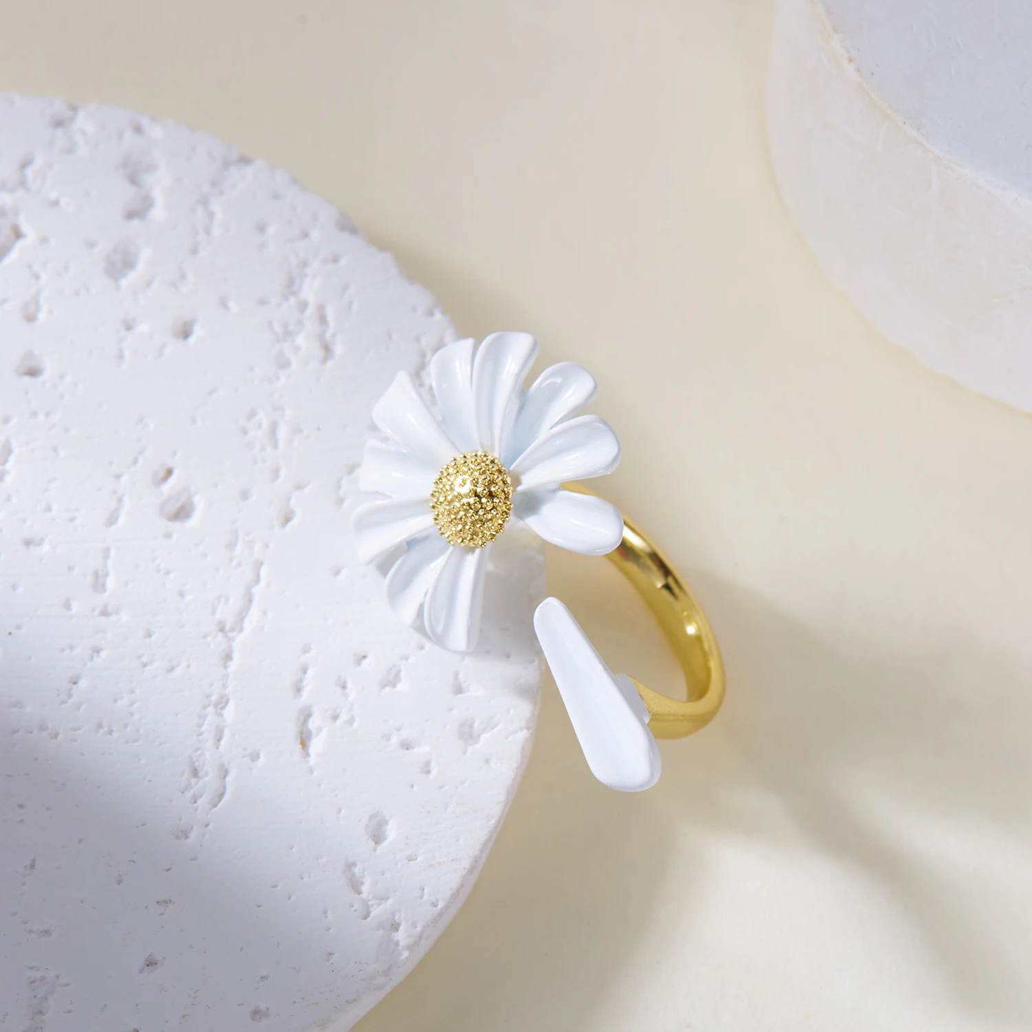 Gänseblümchen-Öffnungsringe für Frauen, elegant, einfach, bunt, Blume, verstellbare Ringe, Verlobung, Hochzeit, Fingerschmuck, Geschenk – Detail 4