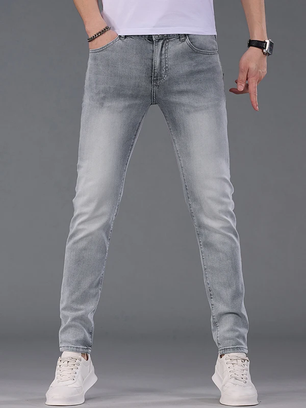 High-End Light Ey L…