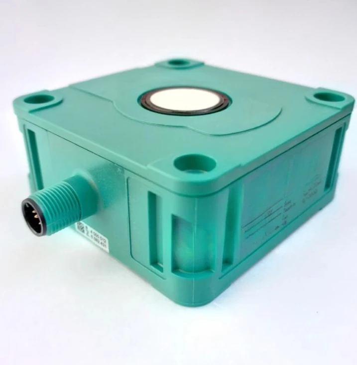 Ultrasonic Sensor UB2000-F42-I-V15 -U-V15 imported