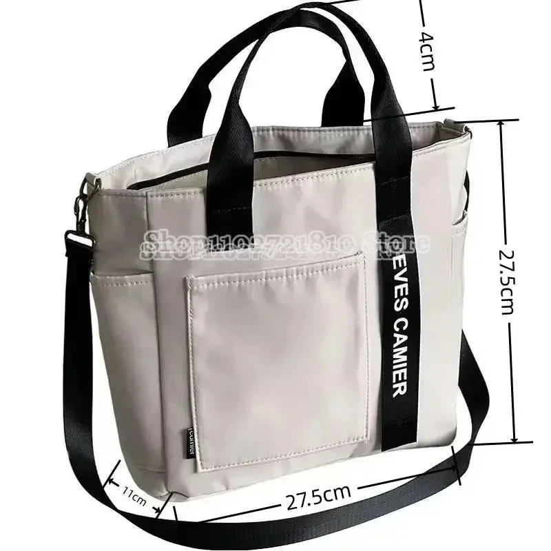 Borsa tote Snoopy Borsa a tracolla in tela impermeabile Semplice simpatico anime Versatile Y2K Harajuku Borsa a tracolla da donna per studenti di moda regalo