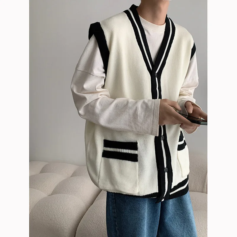 Winter Knitwear Sweater Vest Men Fashion Casual Knit Sweater Cardigan Men Korean Loose Sleeveless Sweater Mens Jumper Clothes