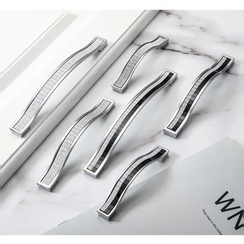 Rhinestone Crystal Drawer Europe Style Zinc Alloy Furniture Door Pull Handle For Drawer Cabinet Cupboard Kitchen Hardware