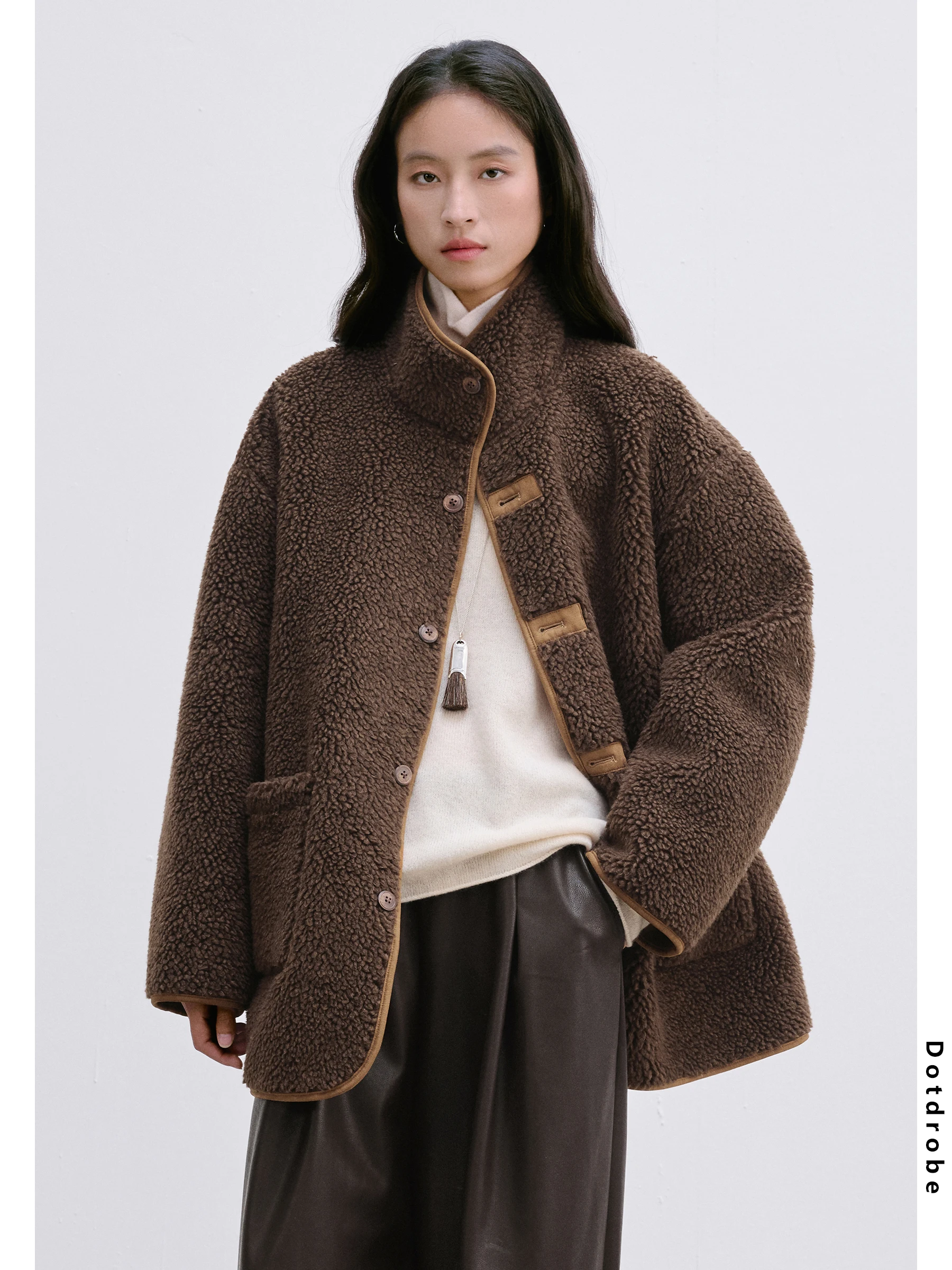 

Женская осенне-зимняя куртка Teddy Plu Feel из смесовой шерсти с экологичным мехом, новая модель, с интегрированной кожаной и меховой отделкой, повседневный стиль