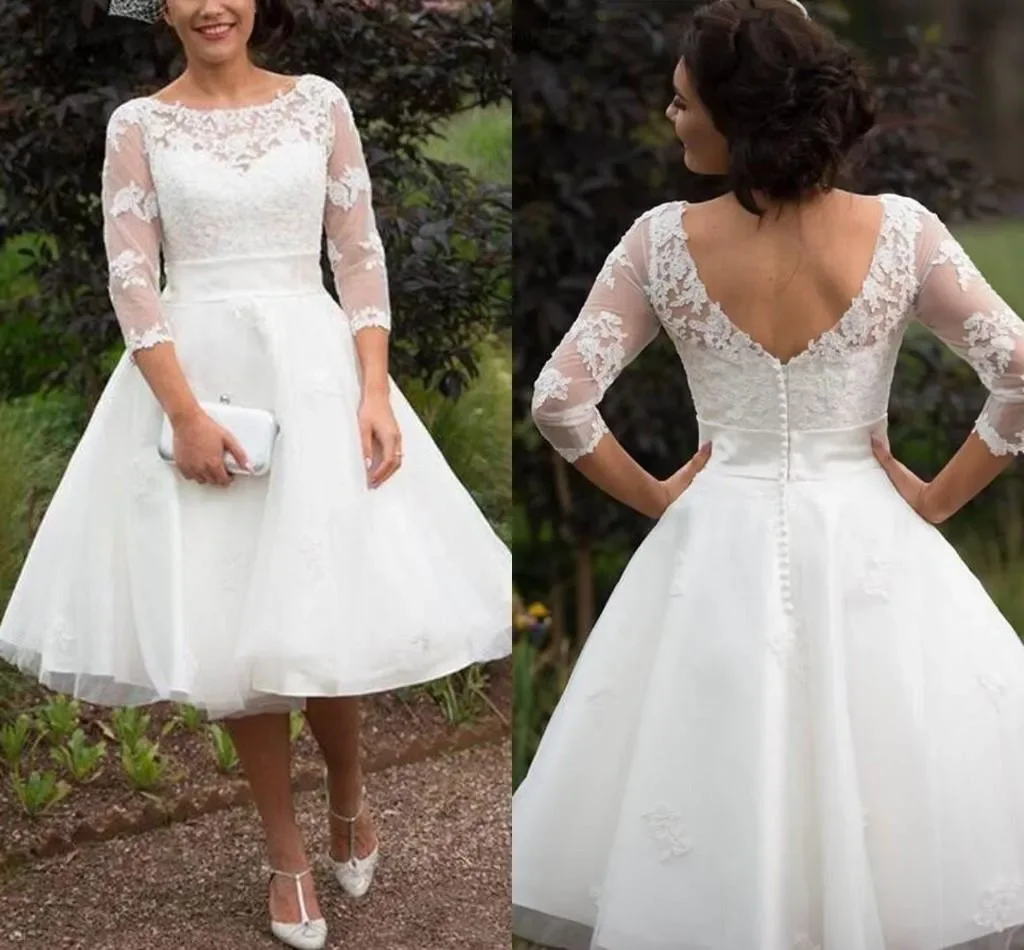 Elegant wedding dress with seven-point sleeves lace applique short custom knee-length crewneck bridal dress Vestidos De Novia