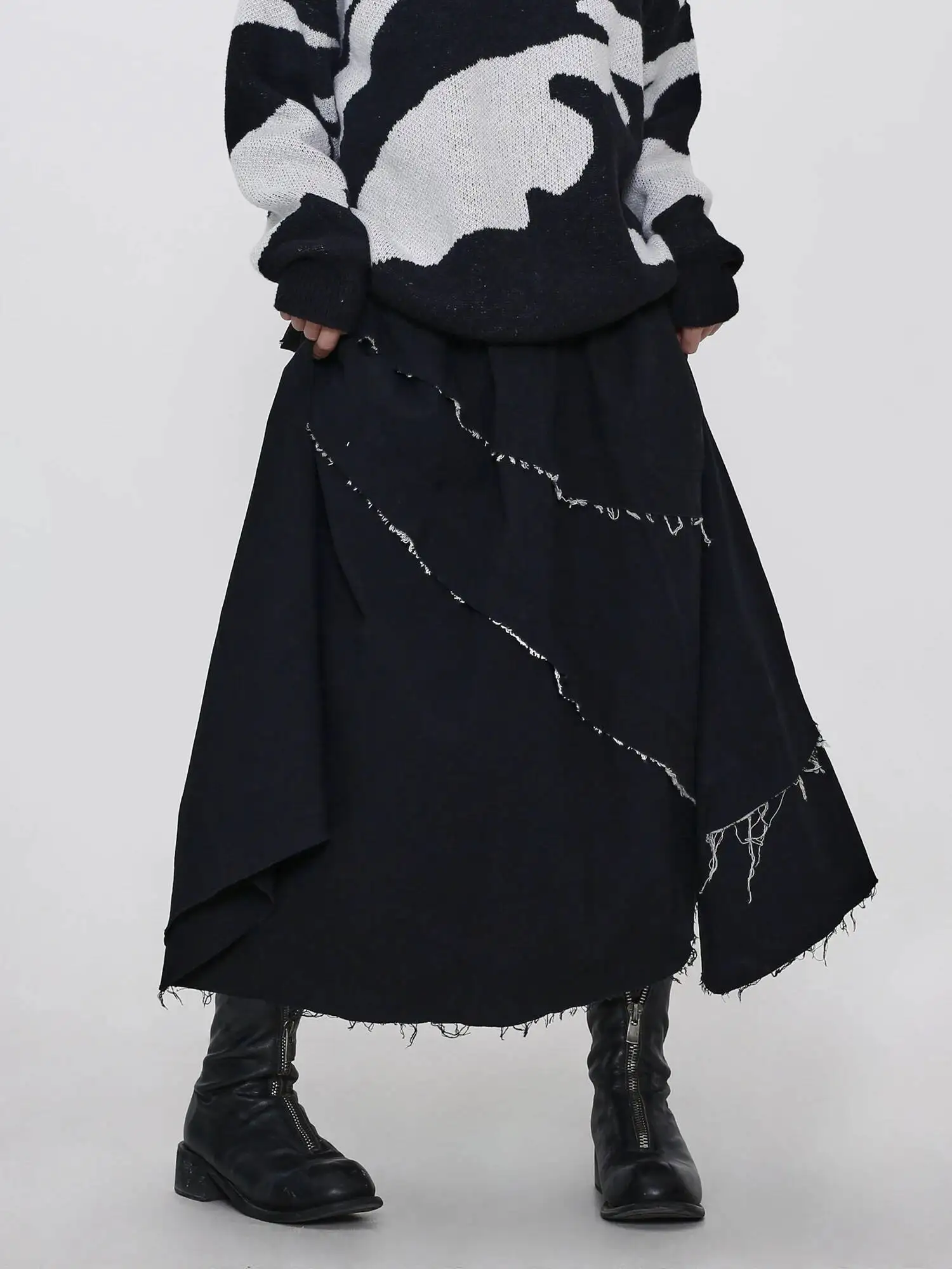 UMI MAO Skirt Women's New Femme Niche Dark Mountain Style Layered Design Fringed Elastic Long Skirt Women Y2K