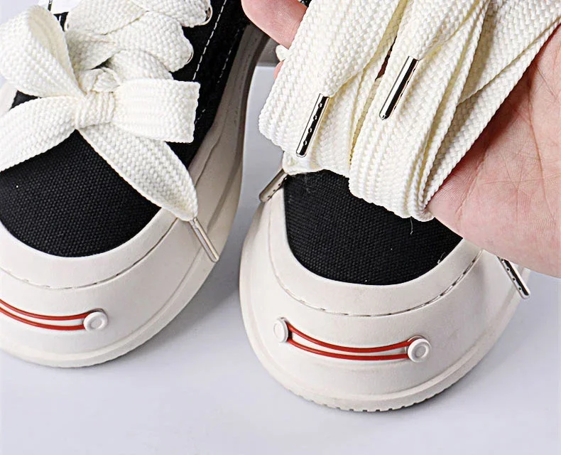 1 Paar 2 cm breite, flache Schnürsenkel für Sneaker, 130 cm lang, klassische Schnürsenkel, lässige Schnürsenkel für Teenager, PVC-/Metallkopf, Schuhzubehör. – Detail 9
