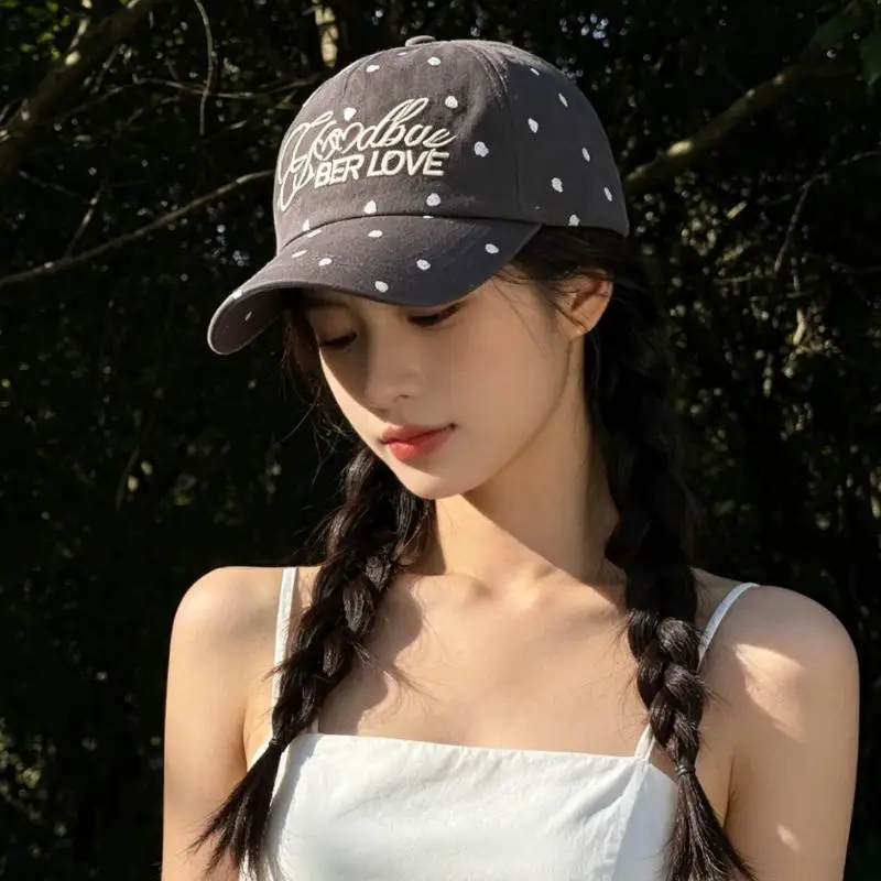 Korean Version Heart Letter Embroidered Baseball Cap for Women, Summer, Makes Face Look Smaller, Versatile
