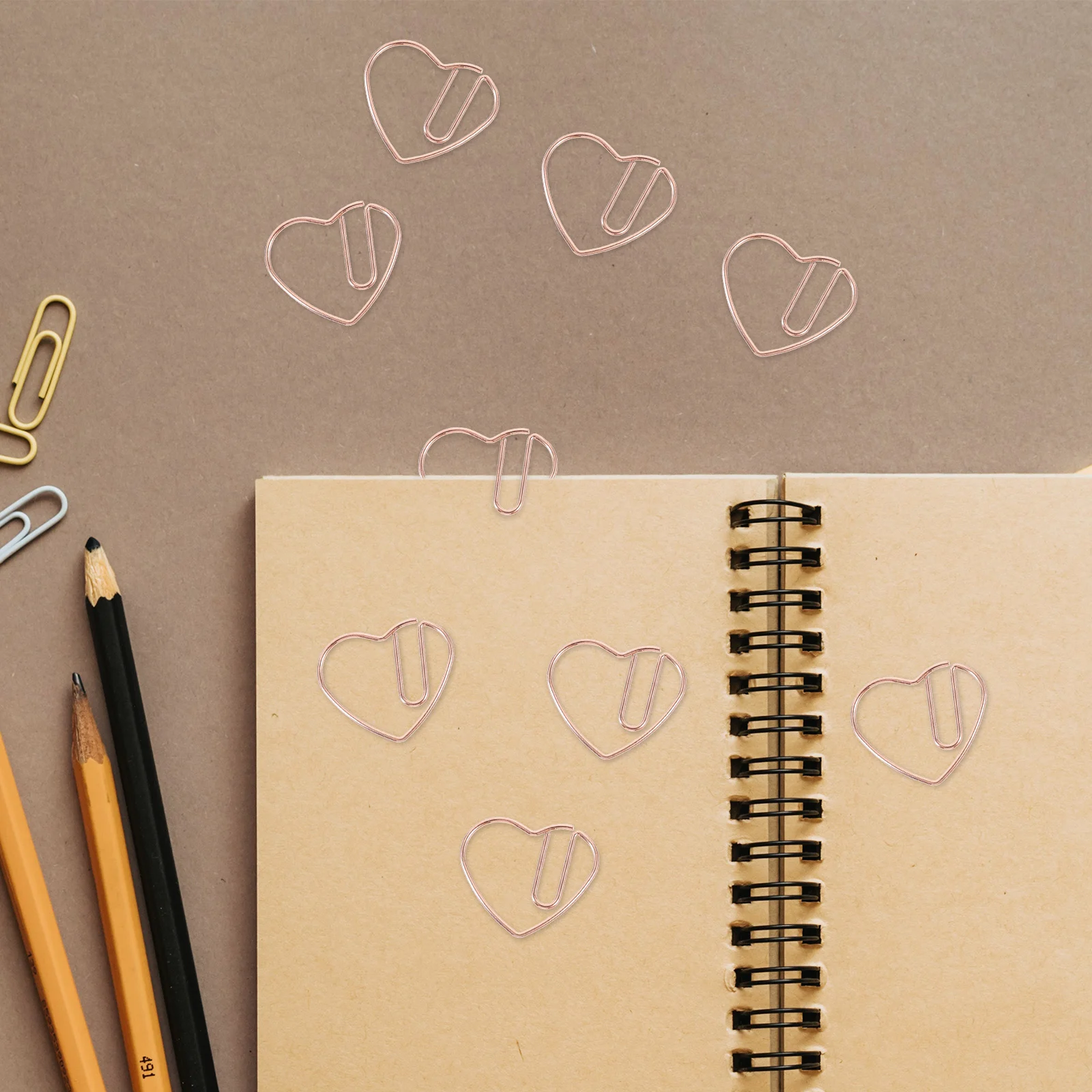 

50pcs Heart Shaped Paper Clips Mini Metal Bookmarks Decorative Office School Supplies Golden Color Cute Fun Crafts Gifts