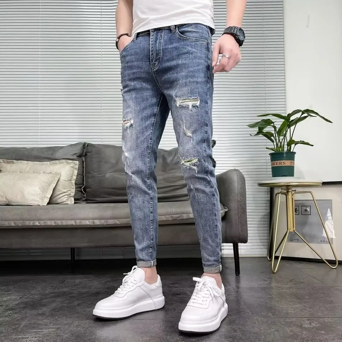 Men\'s Luxury New Casual Spring Autumn Embroidered Jeans for Men with Personality Patch Print Ripped Hole Korean Style Slim Pants