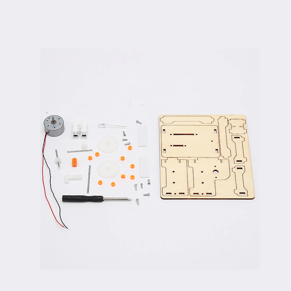 Wooden Hand Cranked Generator Assembled Puzzles Exercise Judgment and Discrimination Educational Early Learning Toy