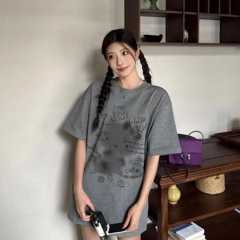 

Новая футболка Sanrio Hello Kitty с короткими рукавами и рисунком, повседневная одежда в стиле кавай, свободная удобная женская одежда, футболка стандартного кроя