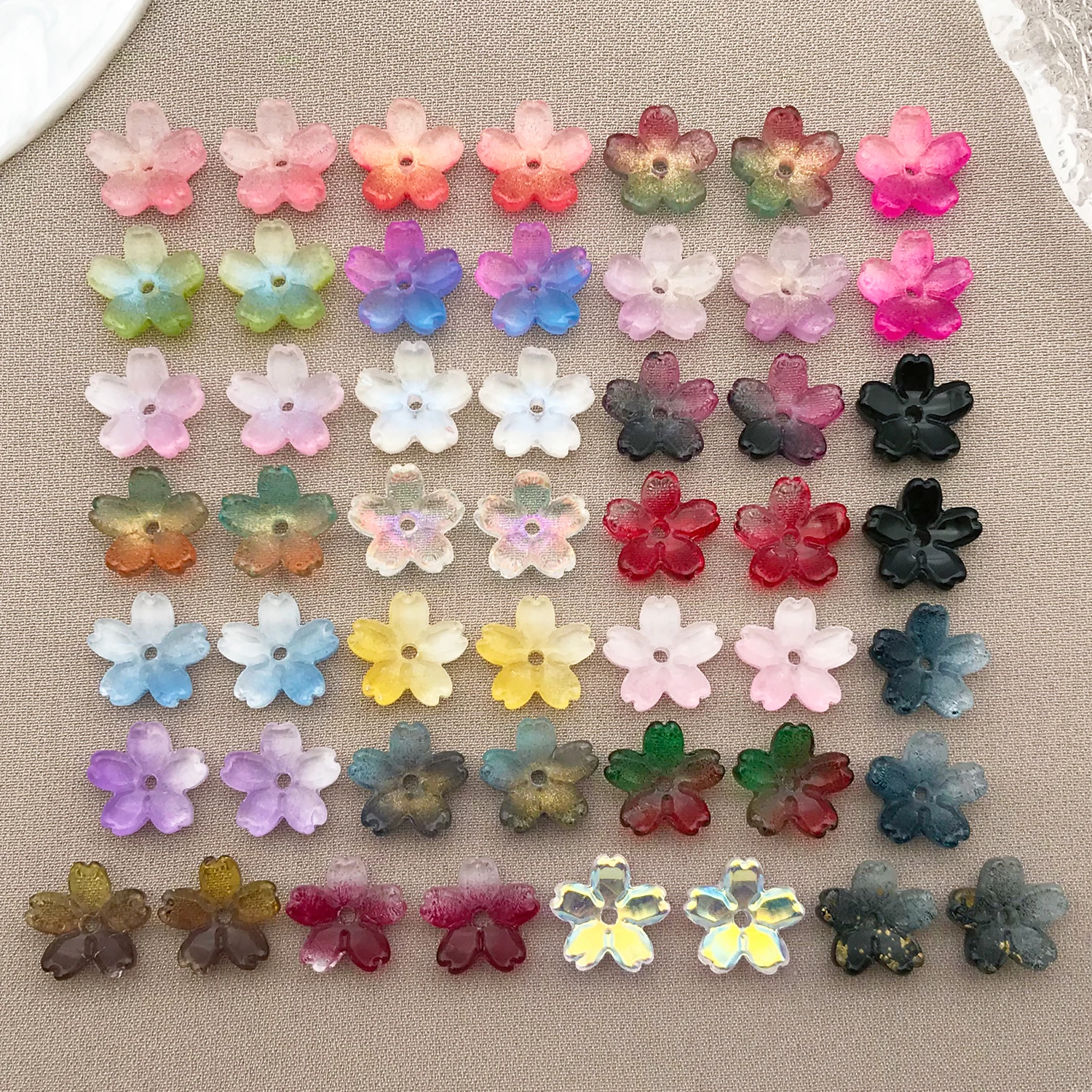 50pcs 10mm Transparent Glass Gradient Loose Bead Cherry Blossom Beads for DIY Jewelry Making Bracelet Necklace Earring Accessori
