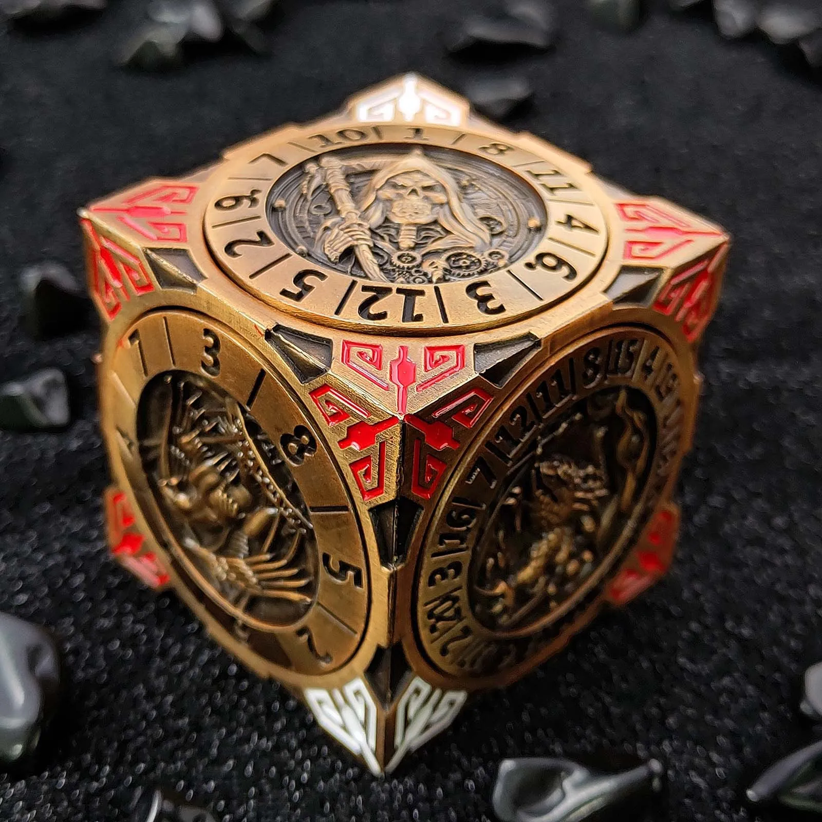 

7IN1 Six Sided Rotating DND Metal Dice Dungeon And Dragon Table Role Play Game Dice D4 D6 D8 D12 D20 D10/% Polyhedral Wheel Dice