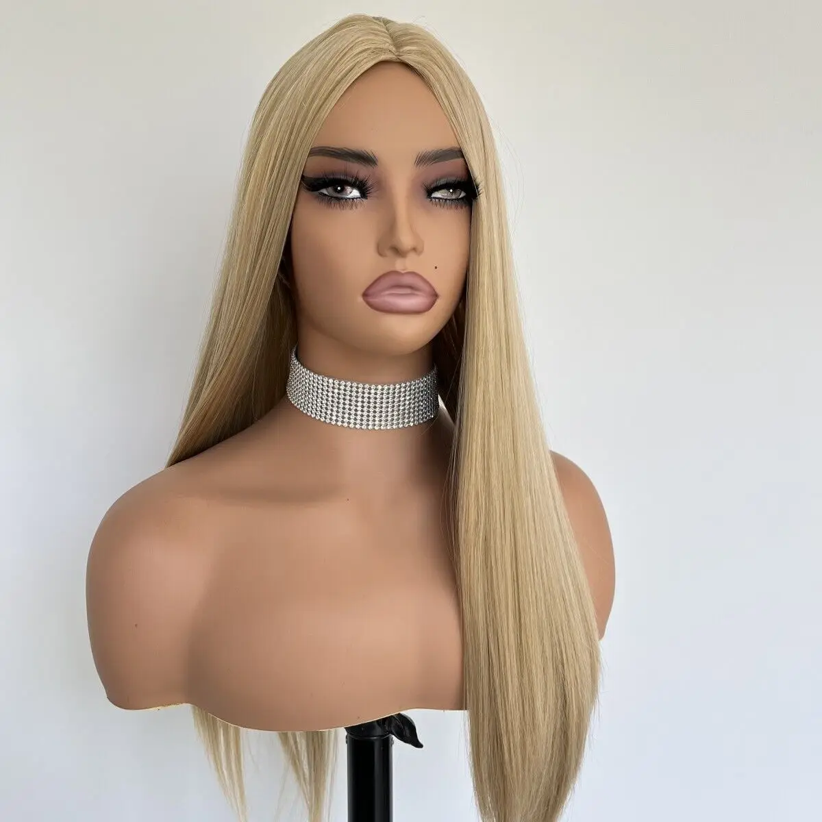 

Blonde Long Straight Machine Soft Heat Resistant Hair Natural Wigs