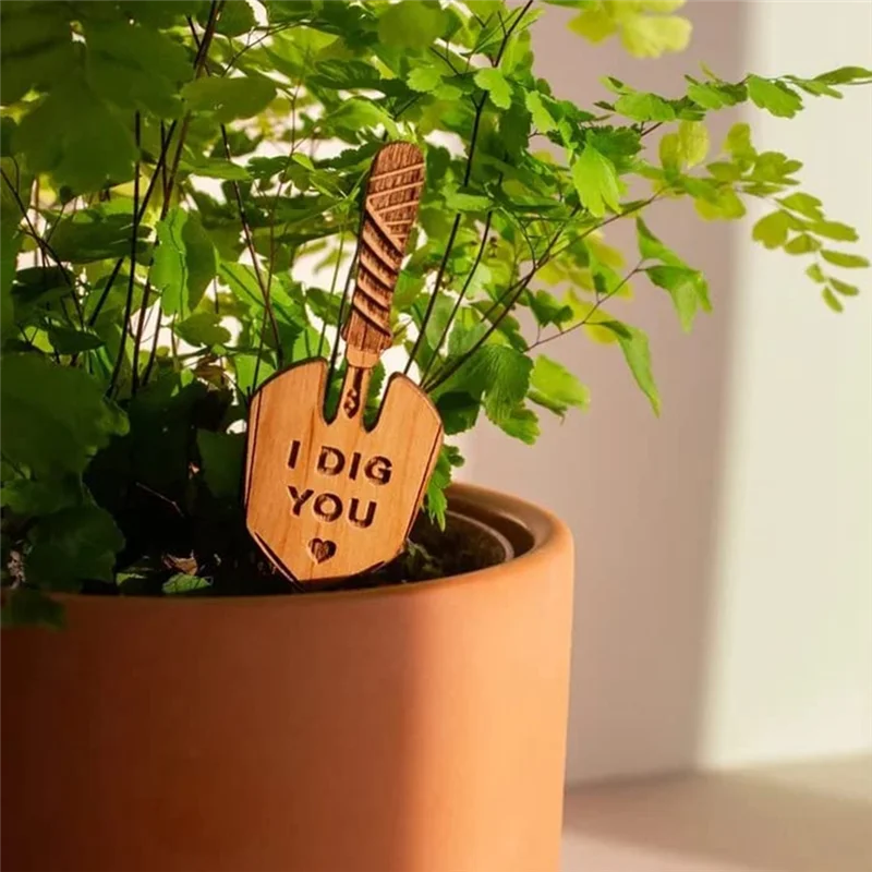 A19F-Funny Plant Ma…