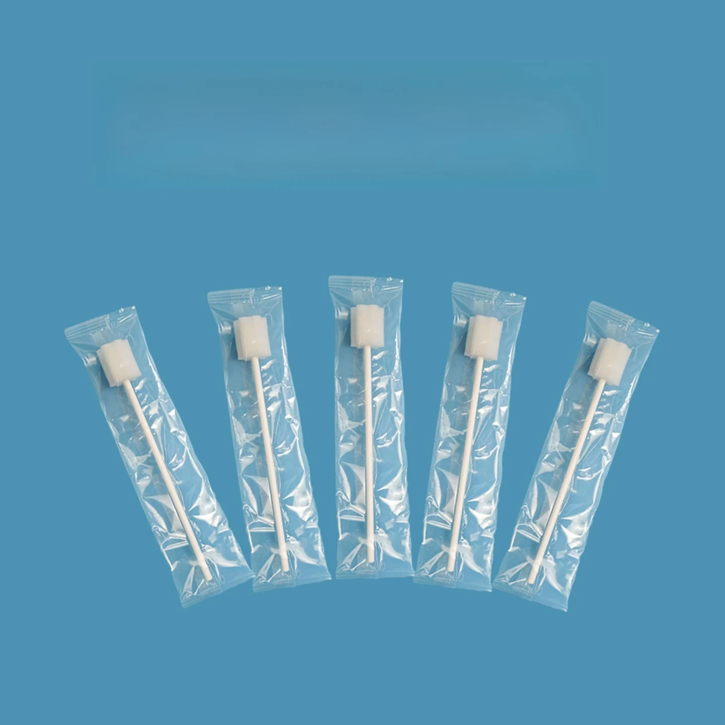 200Pcs Disposable Oral Care Sponge Stick Elderly Patient Cleaning Toothbrush Disinfection Brush, Sterile EO