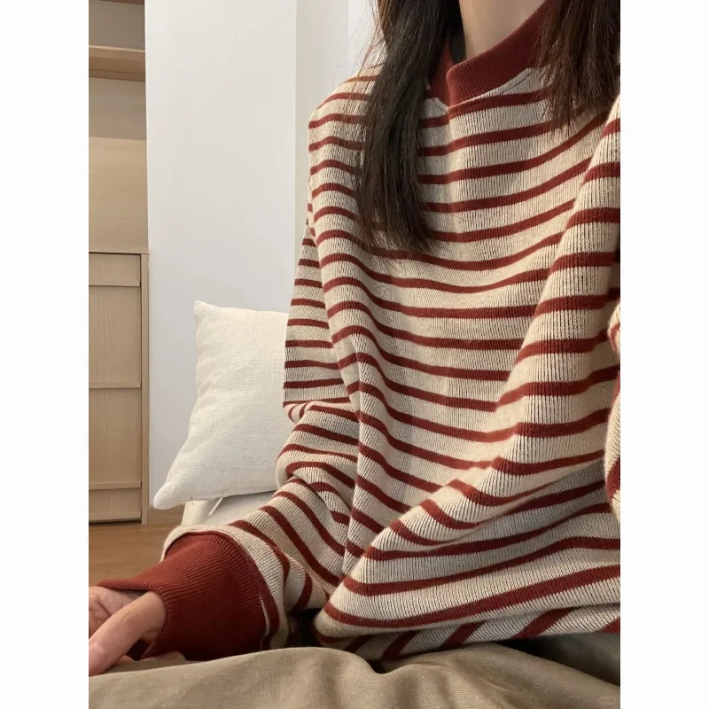

Burgundy Striped Sweatshirt for Women Autumn and Winter Design Loose Slim Contrasting Color Lazy Style Velvet Top