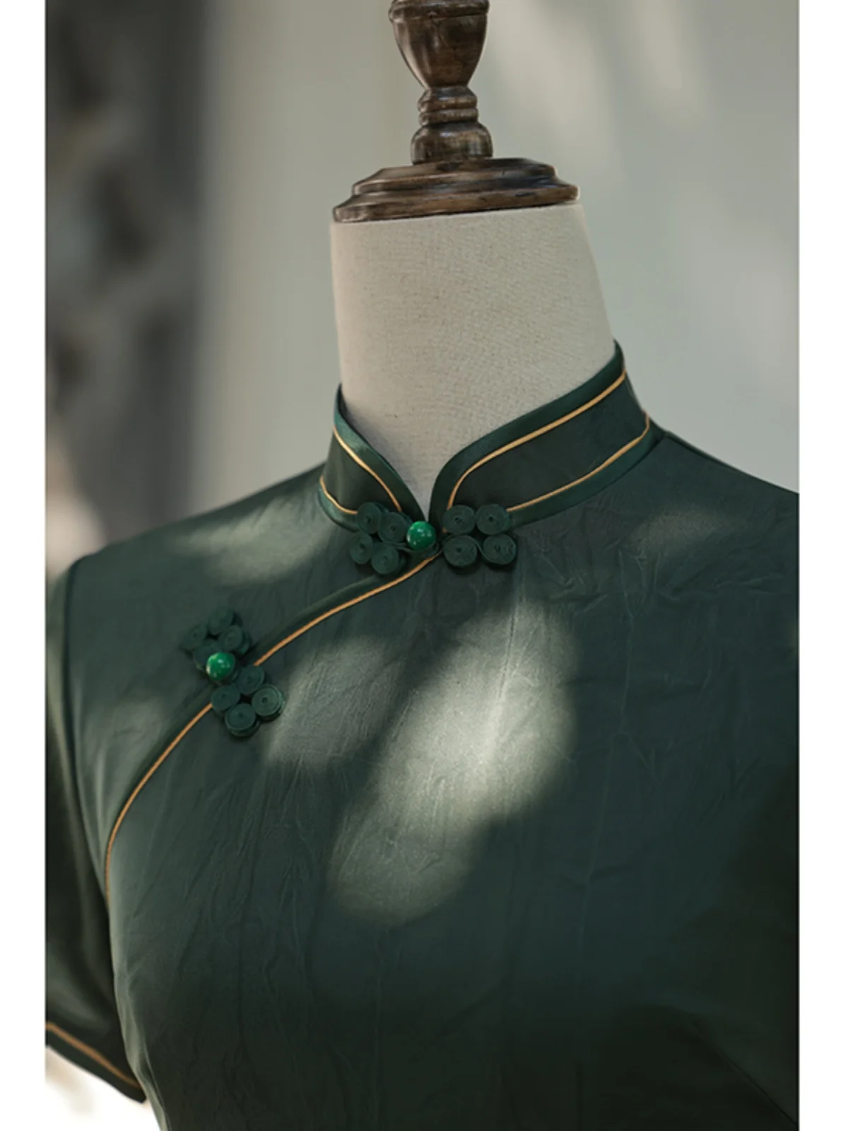 

Young Sle Improved Summer Dr ay een Retro Sle Long Qipao ort Sve Daily Wear Low Slit Polyester Fiber