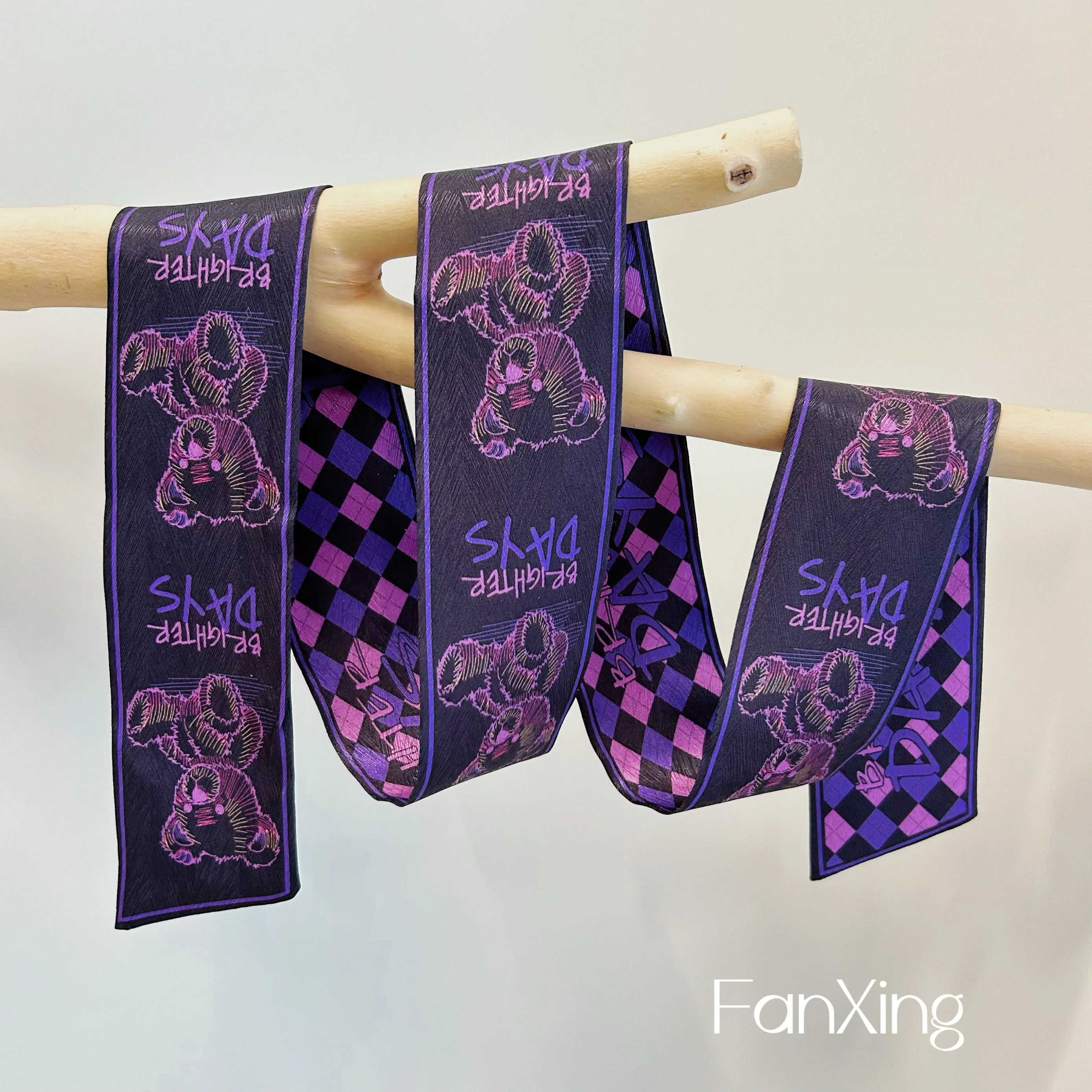 

Оригинальный дизайн, шелковый шарф с медведем, корейская версия, универсальная маленькая лента для волос контрастного цвета, женская повязка на голову