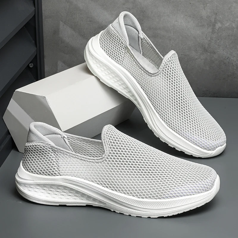 

2025 Men Running Walking Knit Shoes slip on Casual Sneakers Breathable loafers male Lightweight Men Sneakers Casual Shoes