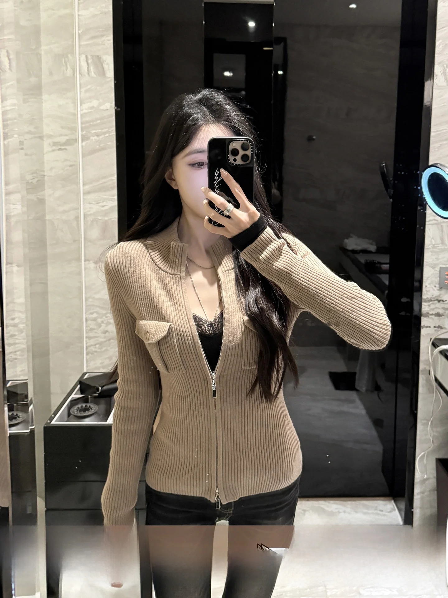 

Slimming Knitted Casual Outerwear Double Zipper Design Stand Collar Waist Cinching Spring 2026 New Sle Women's Faion Coat