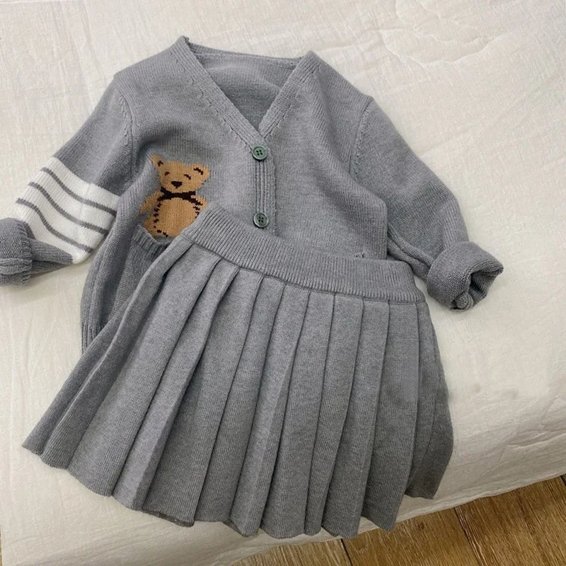 Girls' Suit2024Spring and Autumn New Children's Knit Cardigan Skirt Baby Girl Casual Two-Piece Suit