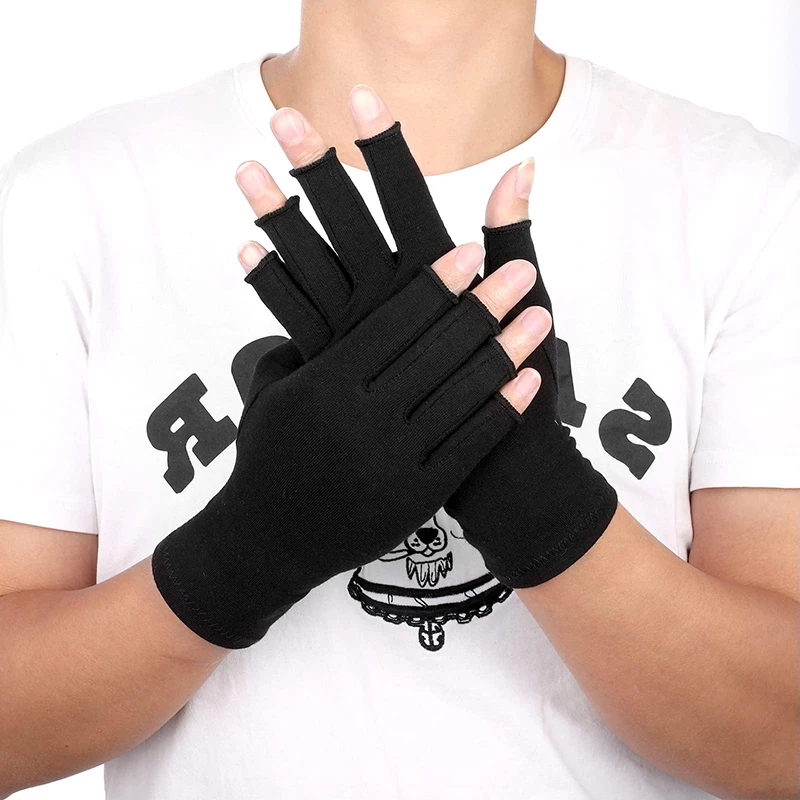 Ein Paar Halbfinger-Kompressionshandschuhe, ideal für Radfahren und Rehabilitation im Freien. Weiches, atmungsaktives Design zum Gelenkschutz