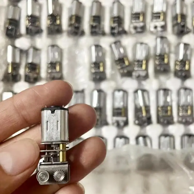 مخرج الزاوية اليمنى 120 دورة في الدقيقة محرك تروس دودة توربو صغير مع علبة تروس معدنية، تيار مستمر 3 فولت-6 فولت لقلم الطابعة ثلاثية الأبعاد