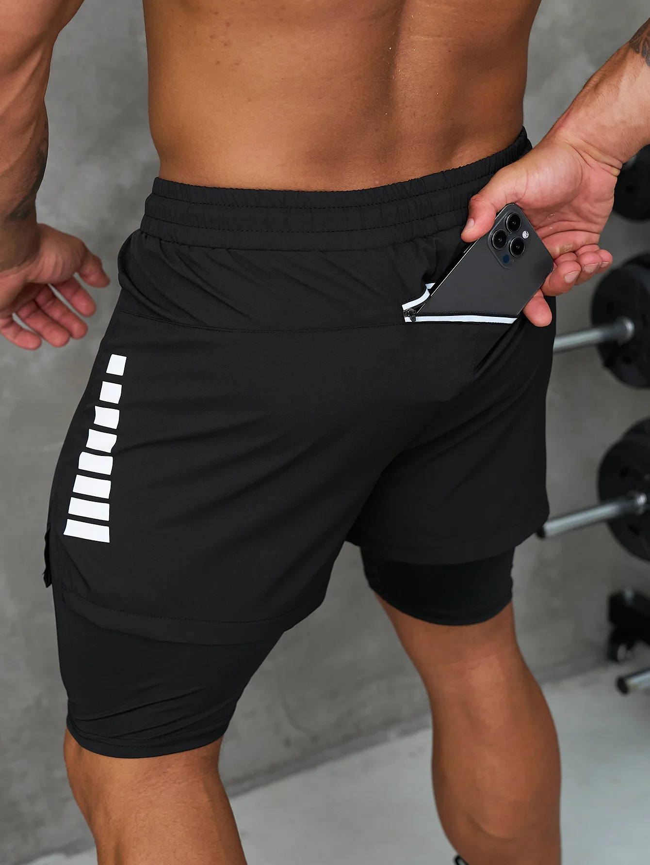 Summer Men's Sports Pants Casual Outdoor Breathable Multi Pocket Muscle Fitness Exercise Men's Double-layer Shorts