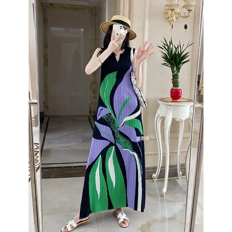 

Pleated Geometric Diamond Summer Women French Casual Printing Holiday Style V-neck Sleeveless Loose Texture Forking Long Dress