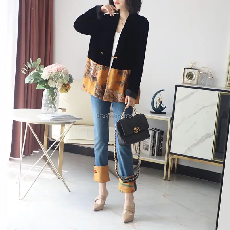 2023 new coat women\'s chinese style retro long sleeve top chic retro new chinese velvet stitching design cheongsam button coat