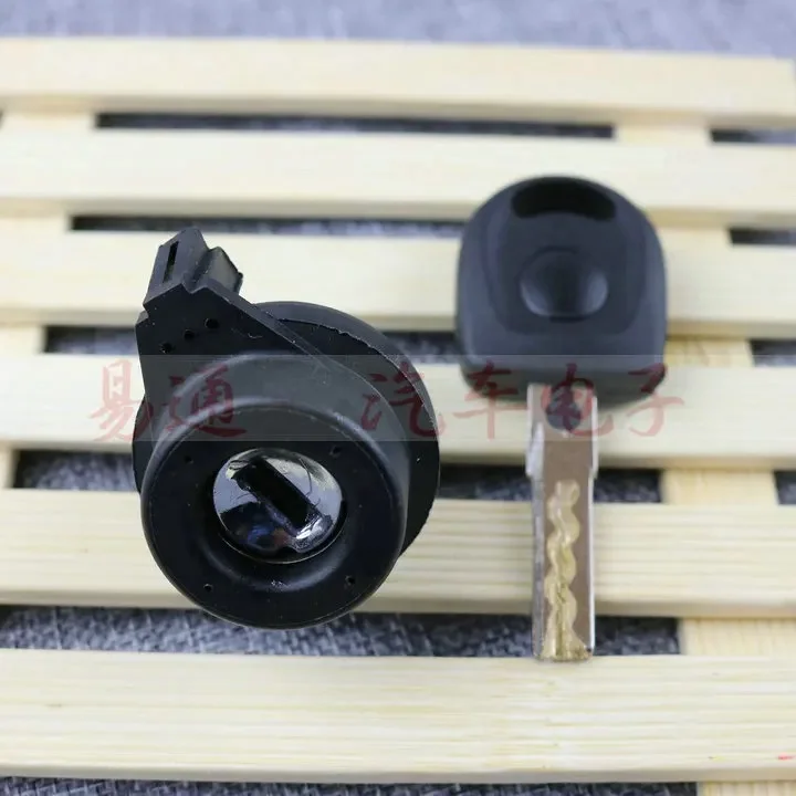 Car Replacement Lock Quick-Release ignition lock core car lock core For Volkswagen Passat Ignition lock For Bora Lock