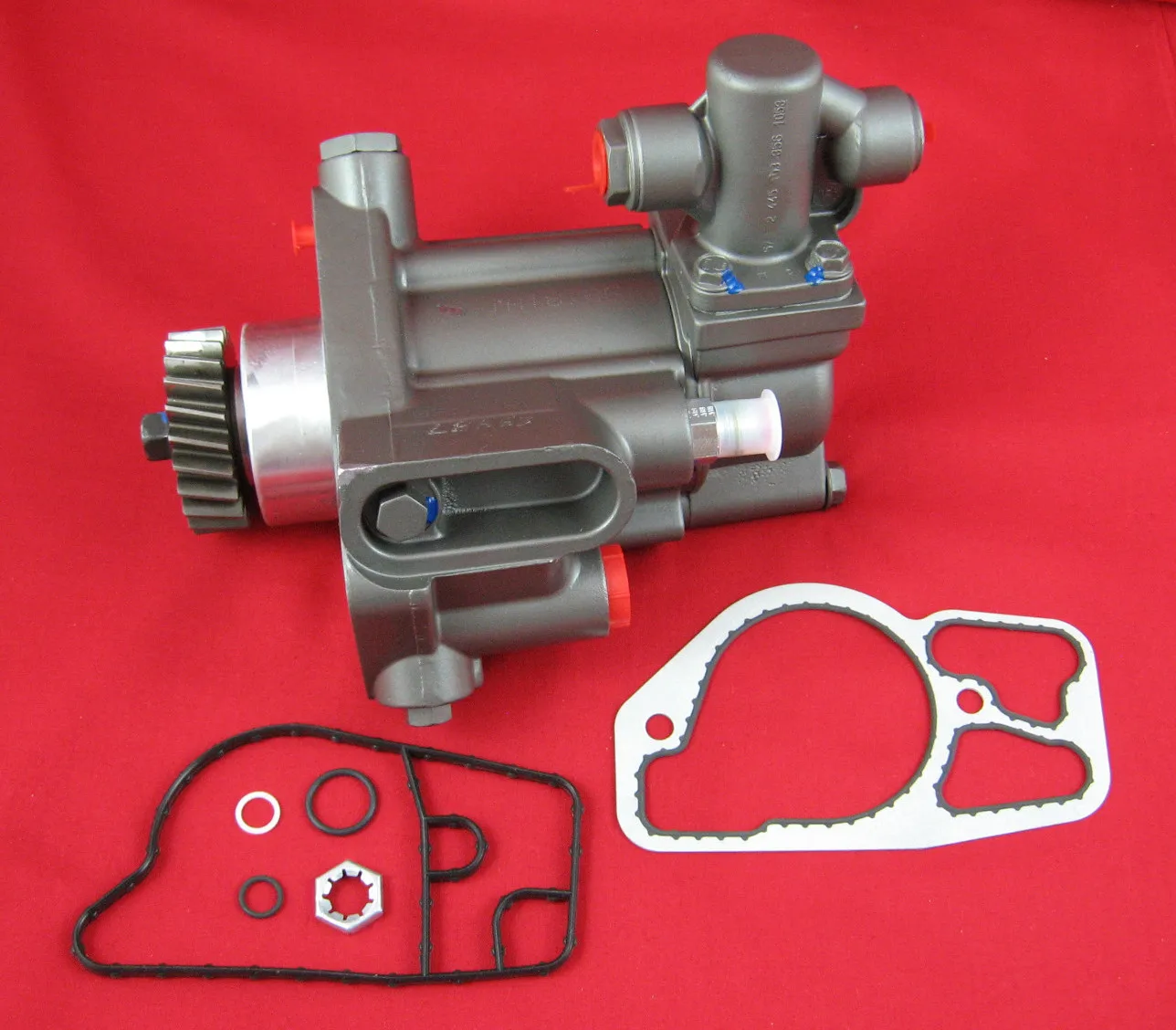 

DT466E / DT466 Navistar High-Pressure Oil Pump HPOP Remanufactured with Gasket