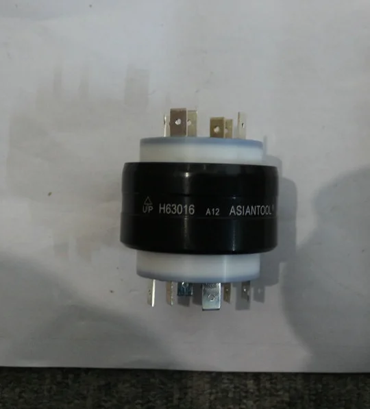 AC6429   Circuit rotary  slip ring rotating connector