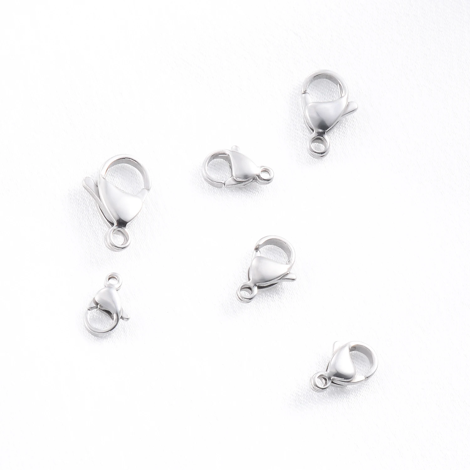 Yadreva 50 Stück Edelstahl-Karabinerverschlüsse 9mm-15mm Krallenverschlüsse für Armband- und Halsketten-Schmuckherstellung. – Detail 2