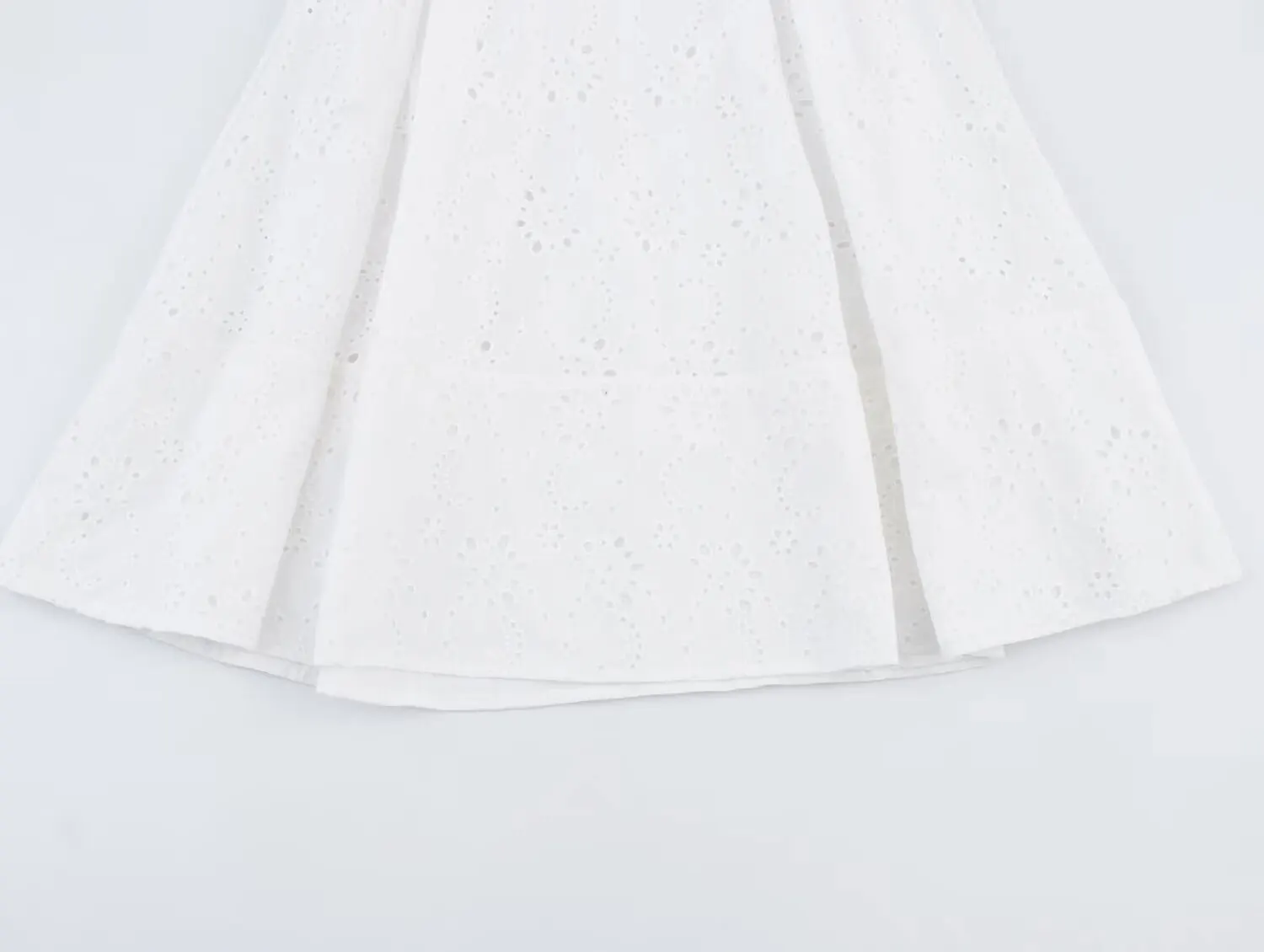 HH Damen-Anzug, elegant, Sommer, einfarbig, Stickerei, ärmellos, Hosenträger, gewellt, breiter Saum, Oberteil + A-Linie, plissierter Umhangrock mit hoher Taille