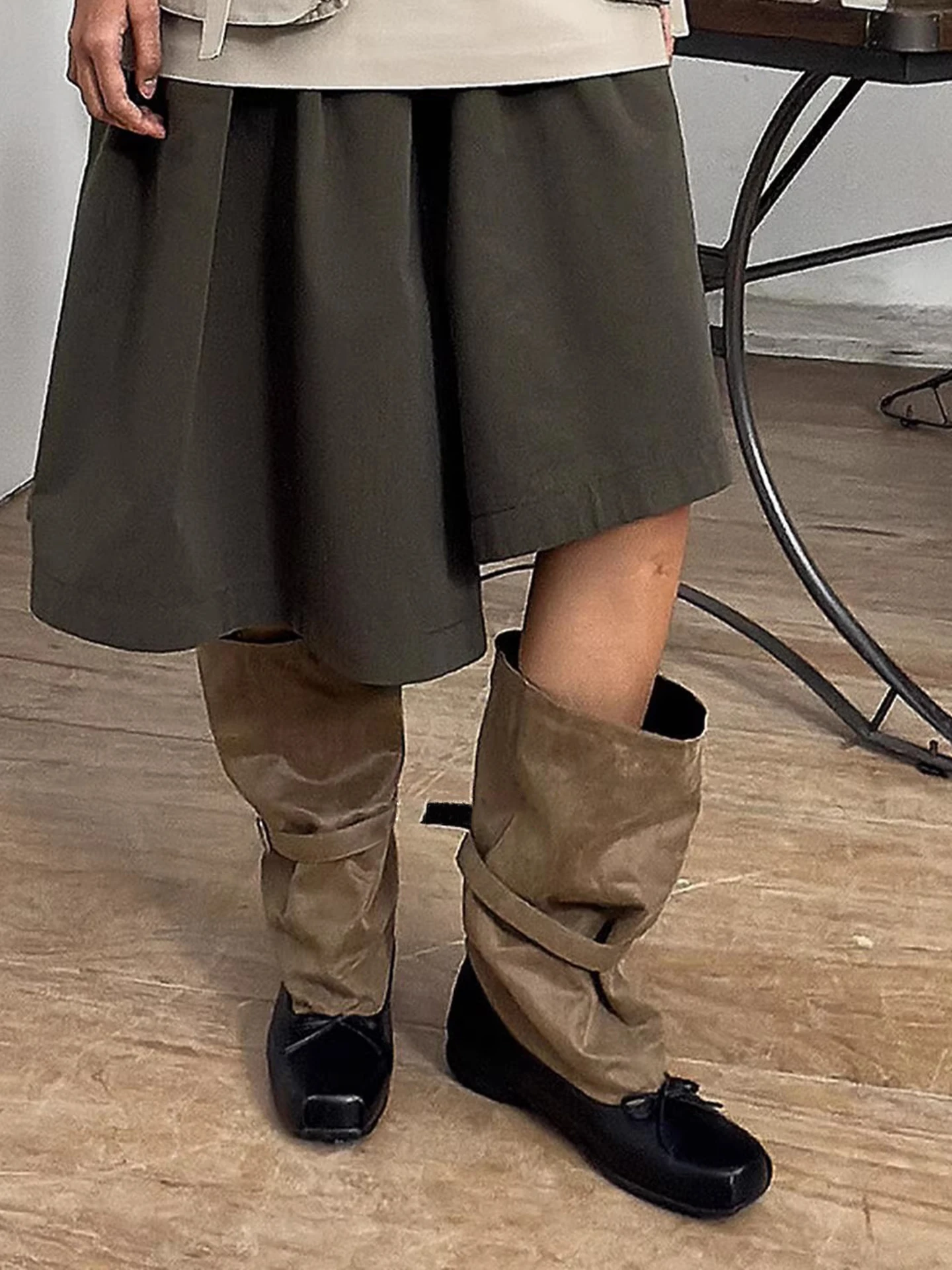 Retro Pleated Boot Women's Mid-Calf Ballet Style Genuine Leather Large Tube Belted Knight Boot Fashionable Comfortable All-Se...