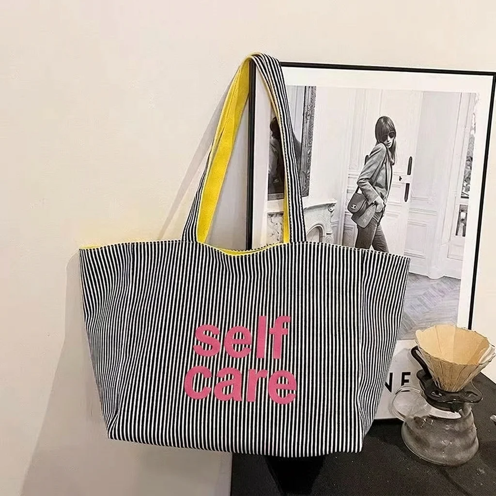 Casual Stripe Shopping Bag Letter Print Nylon Shoulder Bag Large Capacity Reversible Tote Bag Fashion Handbag for Travel Commute