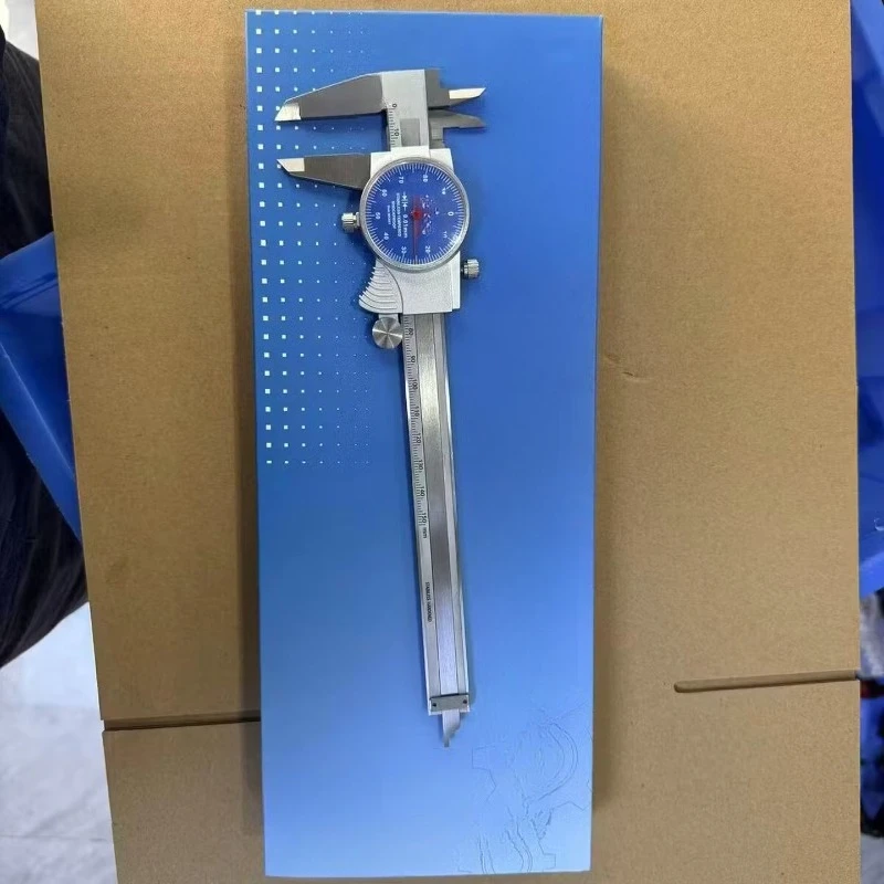 With caliper High precision vernier caliper Industrial grade representative oil standard Stainless steel dial caliper 001