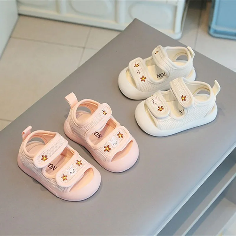 Baby Infant Soft Sole Summer Sandals Mesh Breathable Embroidered Flower Children Walking Shoes Breathable Non Slip Kids Sandals