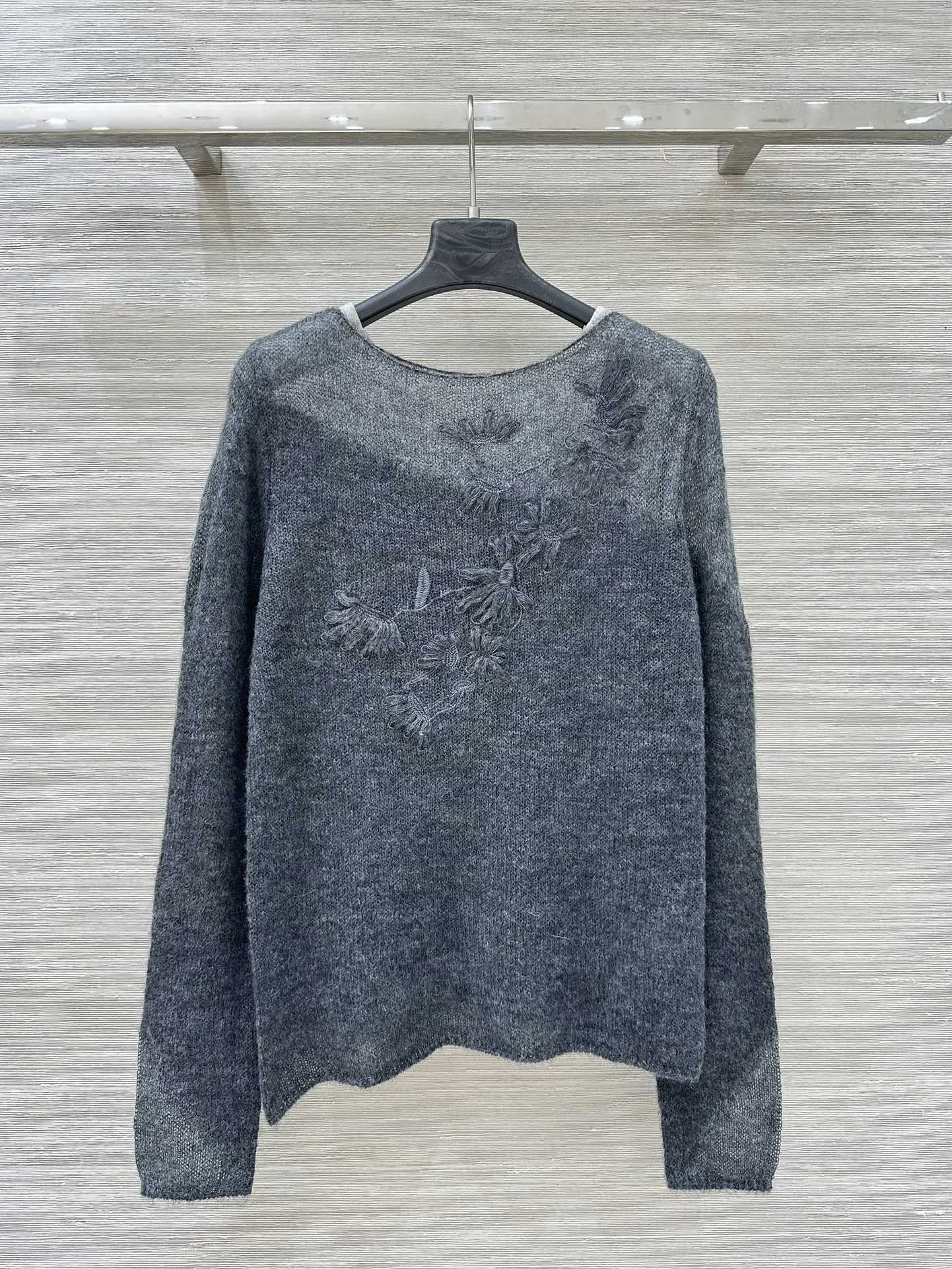 

Женский вязаный свитер с 3D-вышивкой, длинными рукавами и узором «цветок», из смесовой шерсти