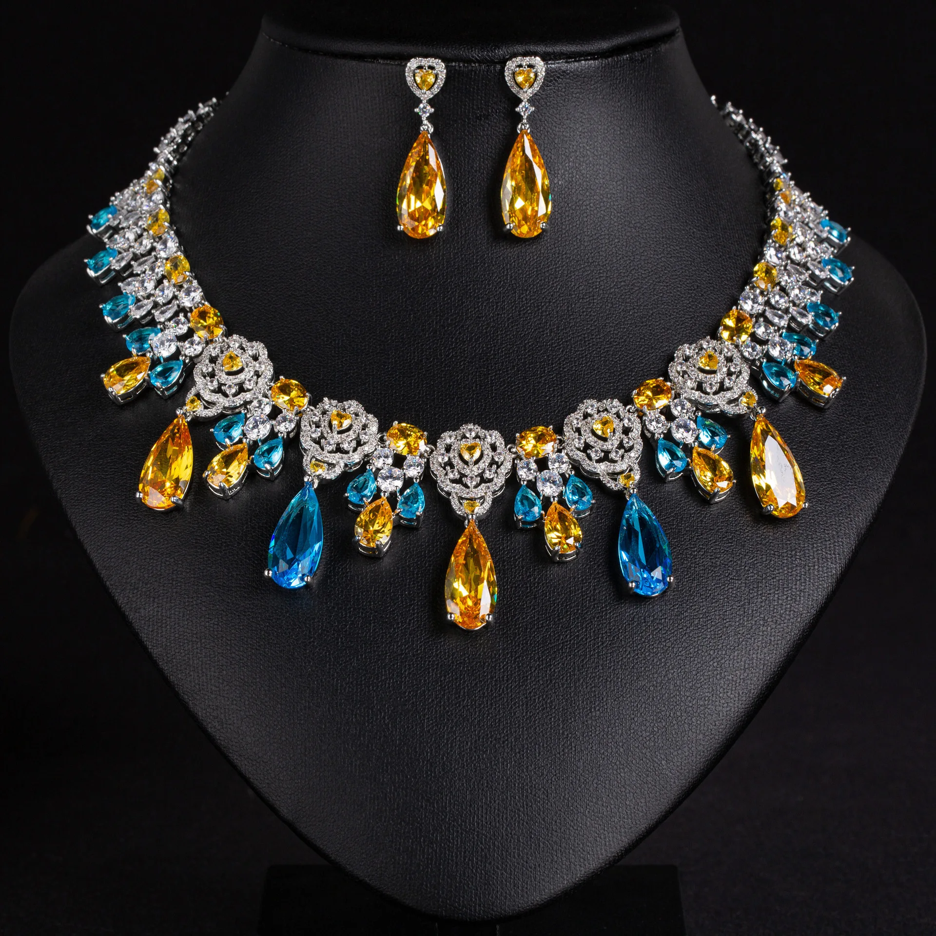 Luxury Colorful Cubic Zirconia Flower Leaf Water Drop Necklace Earrings Set Light Luxury Clavicle Chain Women Fashion Bridal Jew
