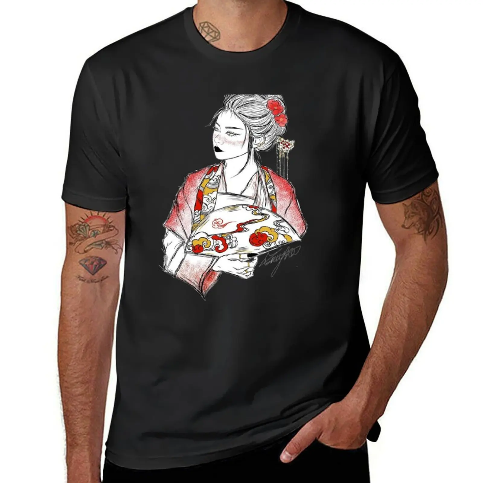 

Tattoo style23 Geisha with a fan T-Shirt Personalized t-shirt summer clothes vintage clothes Men's t-shirt