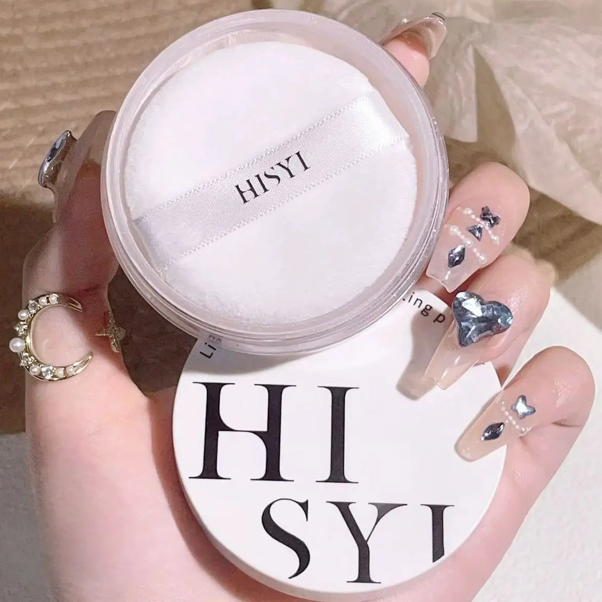 مسحوق ضبط الزيت السائب ، غير لامع يدوم طويلاً ، إعداد الضباب ، الخروج والإشراق ، ليس من السهل إزالته