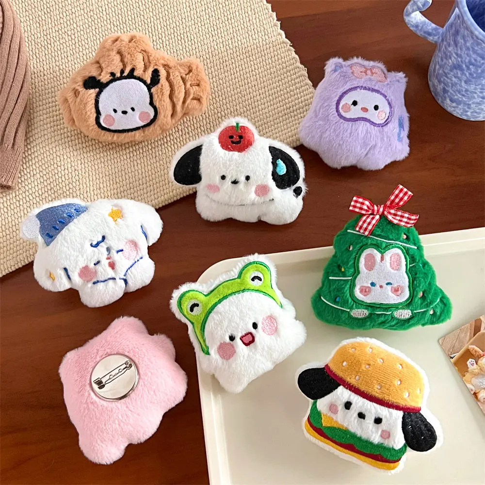 MINKYS New 5PCS/Pack Kawaii Christmas Animal Brooch Decorative Pin Badge Clip Gift Bag Accessories School Office Stationery