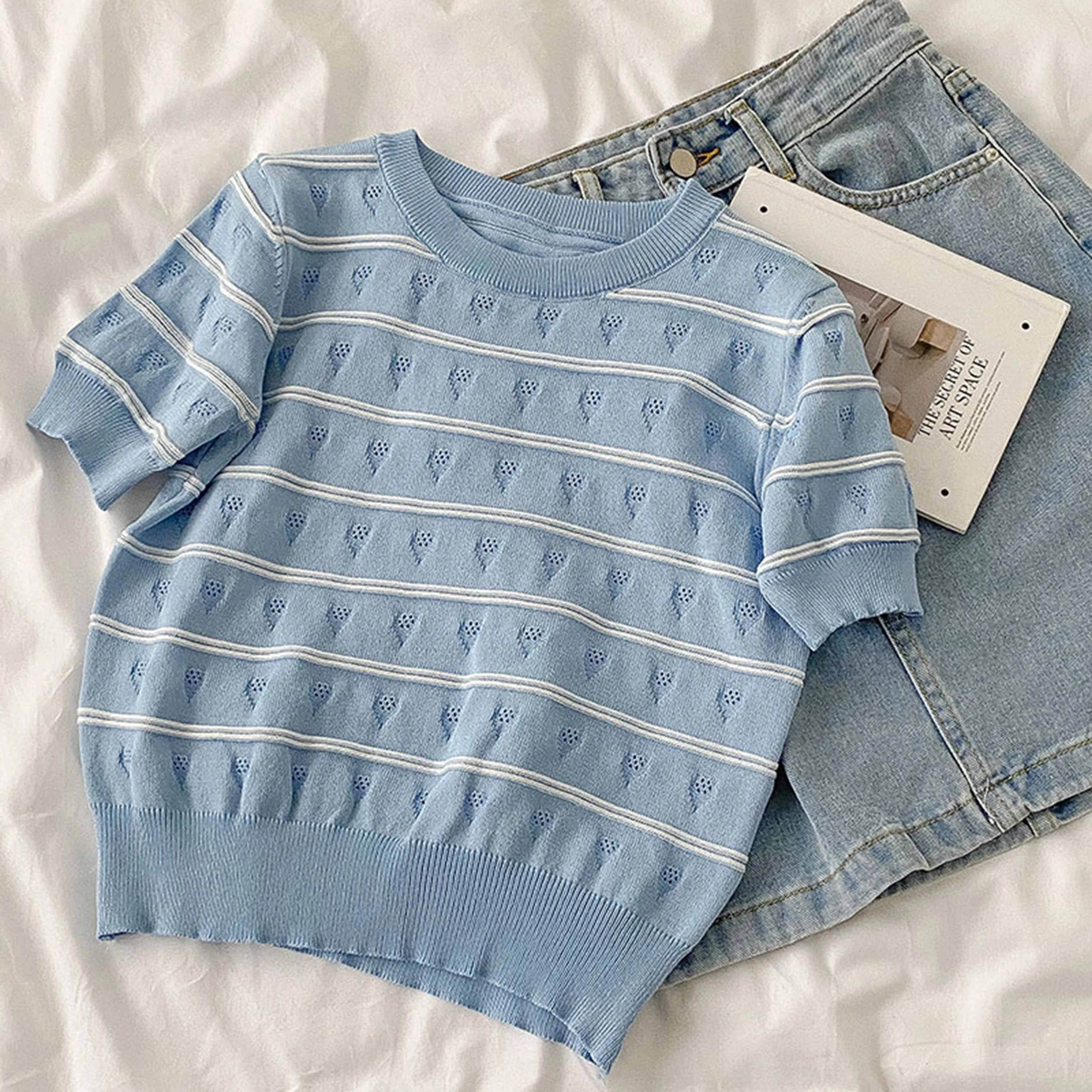 Vintage Stripe Knitted T-Shirt Women\'s 2023 Spring Summer New Fashion All-matched O- Neck Short Sleeve Slim Short Shirt Tops