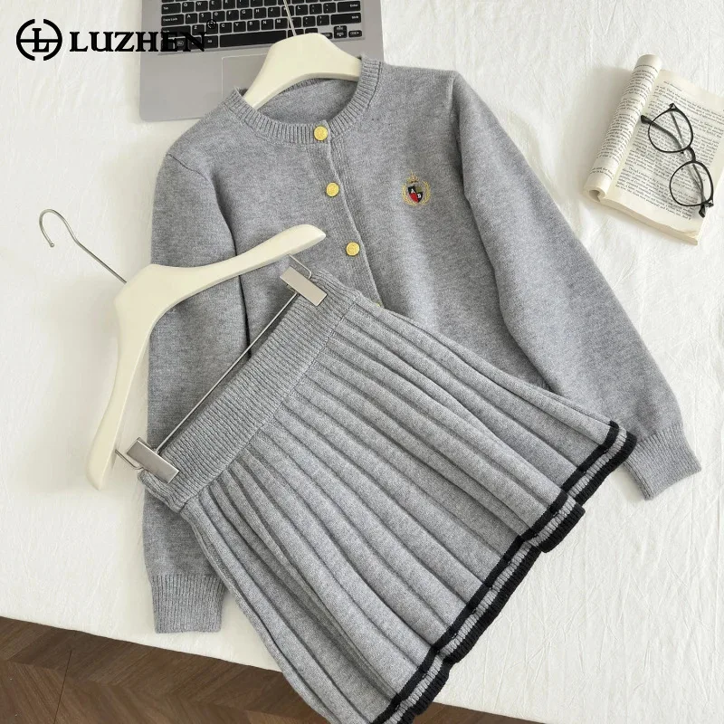 LUZHEN Luxury Elegant Embroidery Pattern Knitted Cardigan Long Sleeve Round Neck Tops Women's 2024 New Short Skirt Sets AA2363