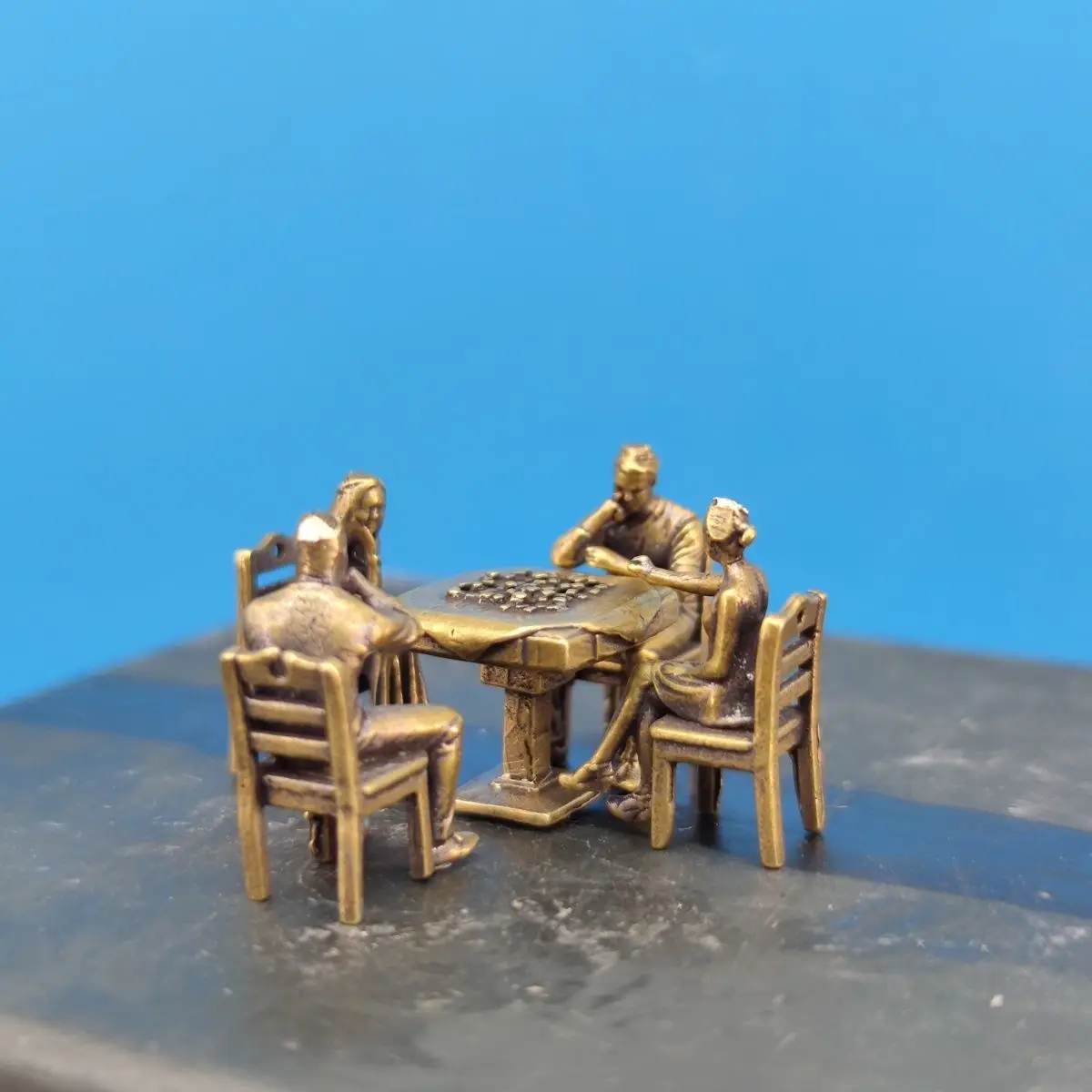 Brass miniature Mahjong playing men and women, miniature scene model micro landscape desktop decoration ornament