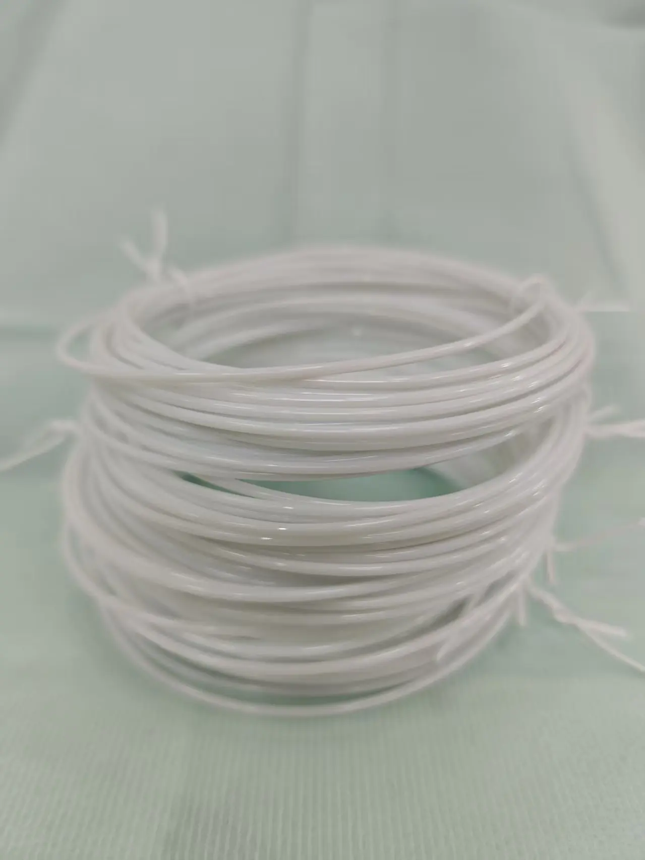 

PLA-филамент 1,75 мм, запасной материал для 3D-ручек, подходит для 3D-принтеров и 3D-ручек, белый PLA-филамент для 3D-ручек